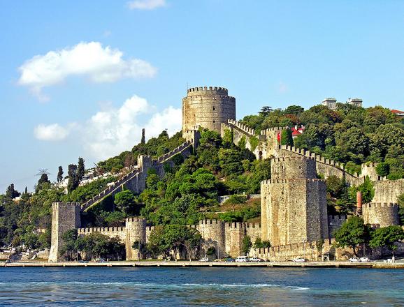قلعة روملي حصار اسطنبول : الخطوة الأولى لفتح القسطنطينية | تورنا