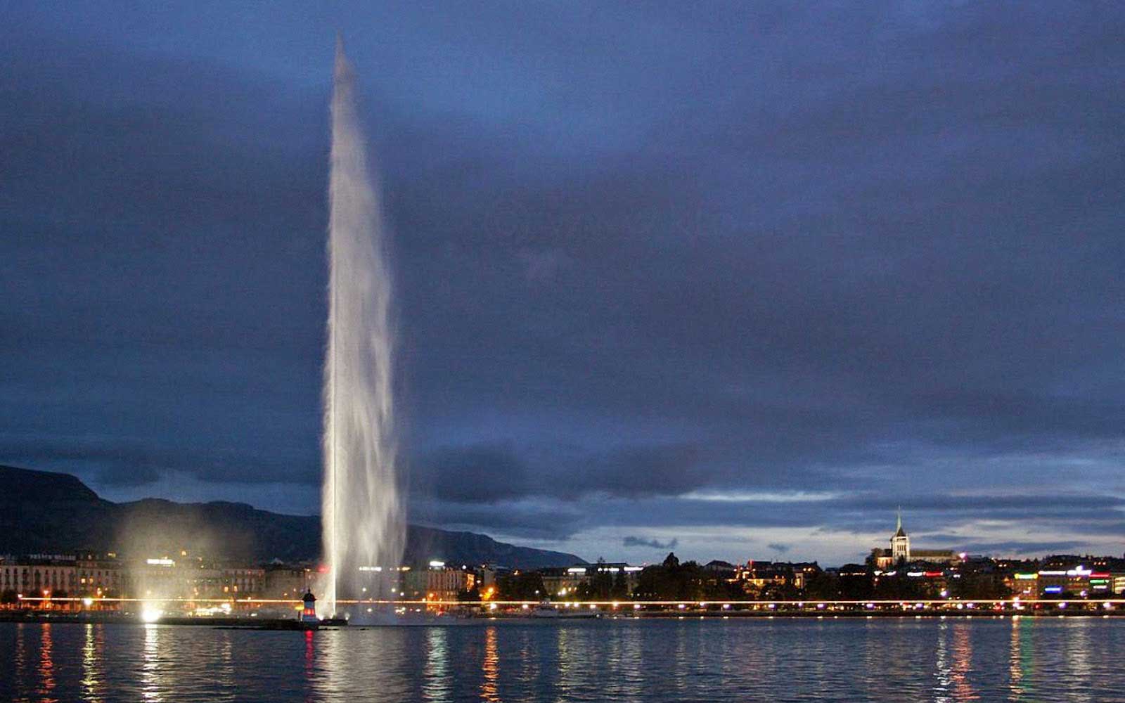 نافورة جنيف - الاماكن السياحية في سويسرا 