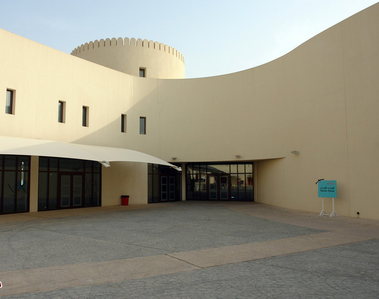 المتحف المائي في ابوظبي