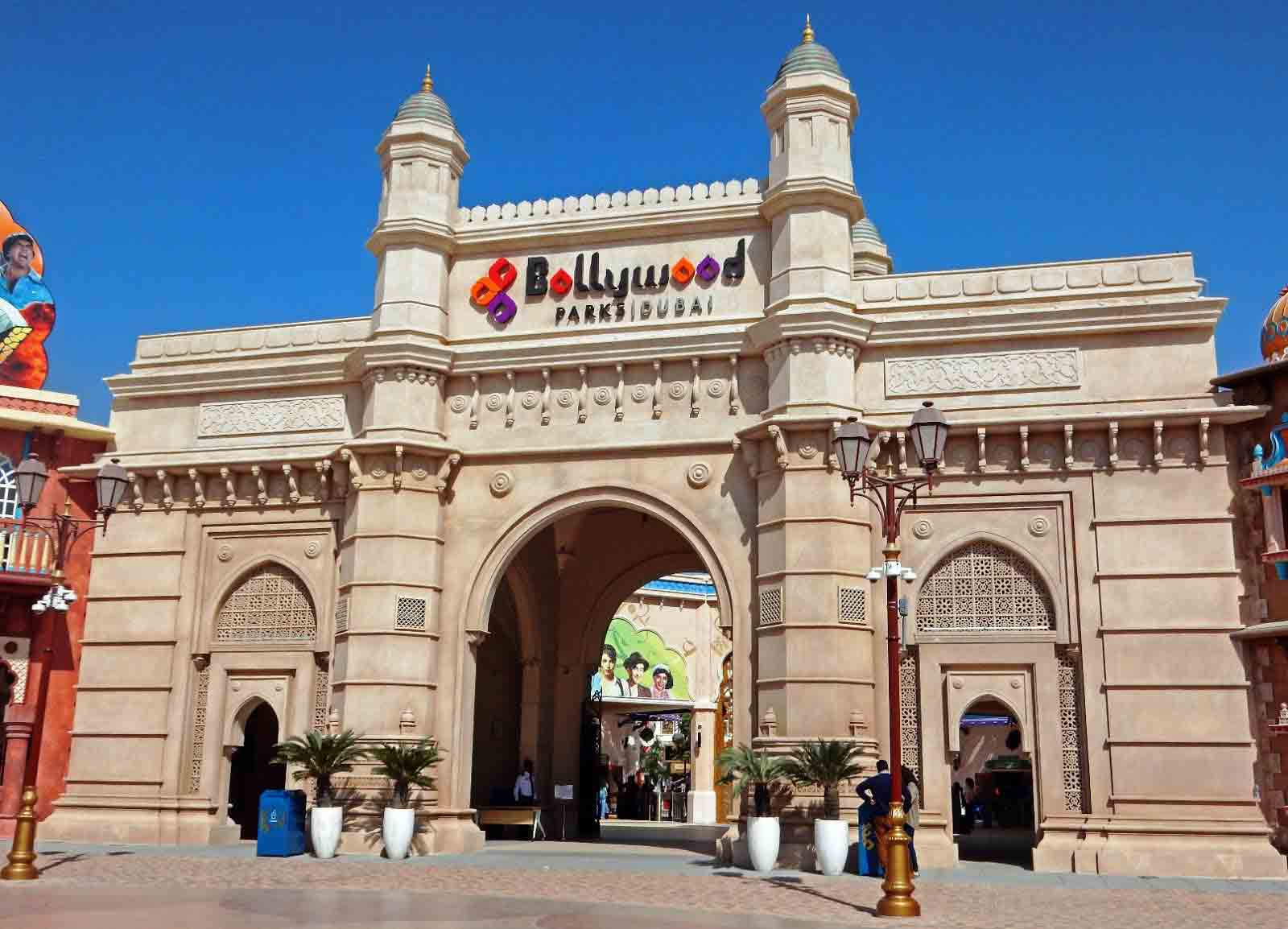 Киностудии индии. Bollywood ОАЭ. Bollywood Parks. Bollywood парк ОАЭ. Bollywood Park Dubai площадь Мумбаи.